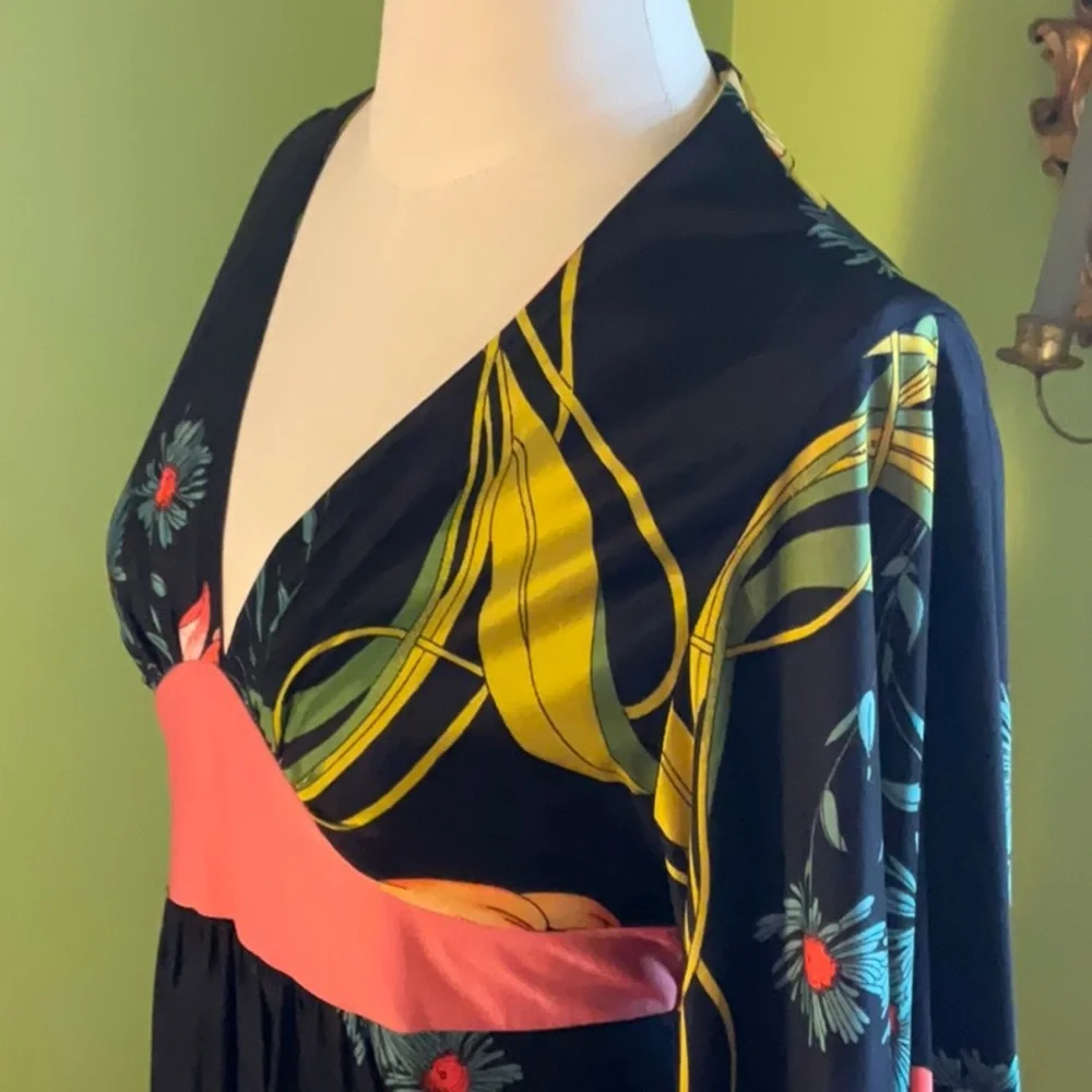 Vintage 70s angel sleeve maxi dress - Picture 2 of 7